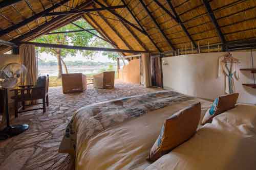Nkwali Camp - South Luangwa Zambia