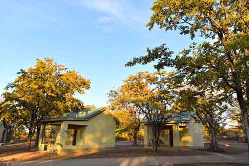 Robins Camp - Hwange Zimbabwe