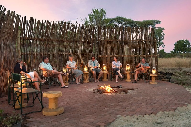 Tlouwana Camp - Lesoma Botswana