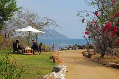 Safari Beach Lodge - Lake Malawi