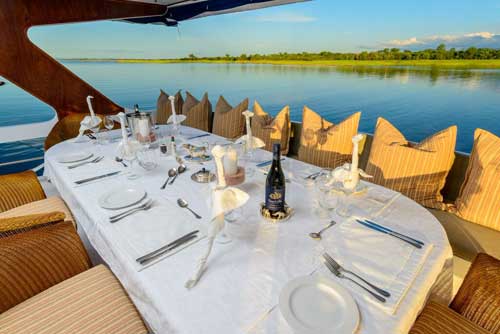 privé safari lake cruise - kariba Zimbabwe