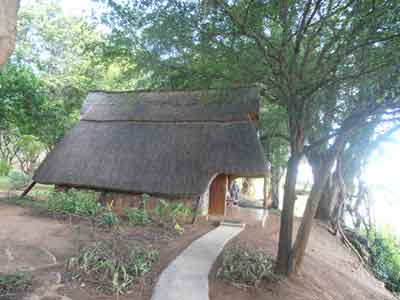 Mokore Camp - Save Valley Zimbabwe