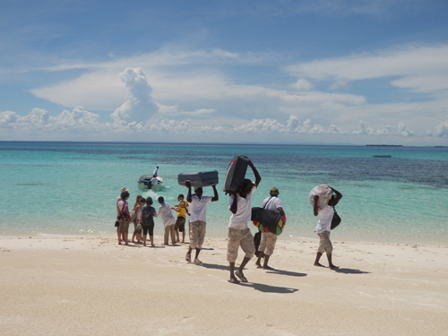 Aankomst Fanjove Island